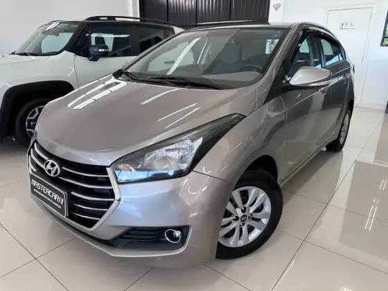 HYUNDAI HB20S 1.0 COMFORT PLUS 12V FLEX 4P MANUAL