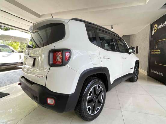 JEEP-RENEGADE-2015