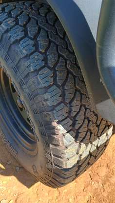 LAND ROVER-DEFENDER-1996