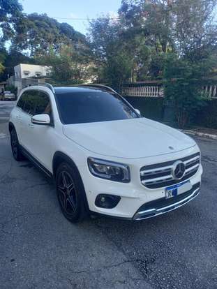 MERCEDES-BENZ-GLB 200-2020