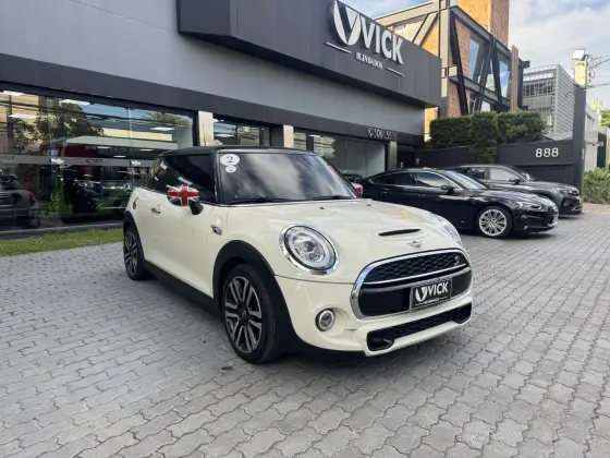 MINI COOPER 2.0 16V TWINPOWER GASOLINA S 2P STEPTRONIC