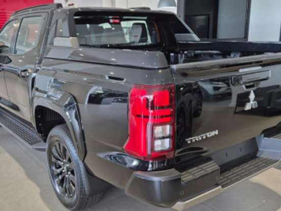 MITSUBISHI-TRITON-2.4 BITURBO DIESEL CD KATANA 4X4 AUTOMÁTICO MITSUBISHI-TRITON-2026