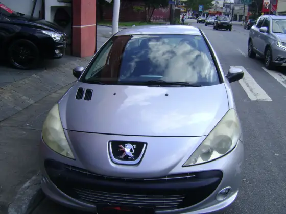 PEUGEOT 207 1.6 XS 16V FLEX 4P AUTOMÁTICO PEUGEOT 207 1.6 XS 16V FLEX 4P AUTOMÁTICO