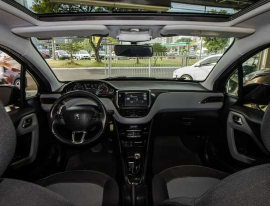 PEUGEOT-208-1.6 ALLURE 16V FLEX 4P AUTOMÁTICO PEUGEOT-208-2015