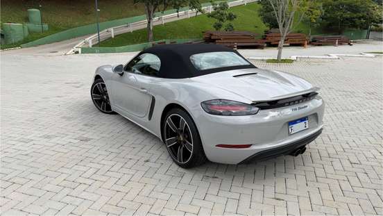 PORSCHE-718-2024