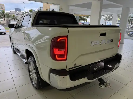 RAM RAMPAGE 2.2 TURBO DIESEL BIG HORN 4X4 AUTOMÁTICO
