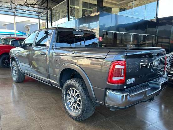 RAM-3500-6.7 I6 TURBO DIESEL LIMITED LONGHORN CD 4X4 AUTOMÁTICO RAM-3500-2022