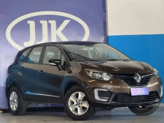 RENAULT CAPTUR 1.6 16V SCE FLEX LIFE X-TRONIC RENAULT CAPTUR 1.6 16V SCE FLEX LIFE X-TRONIC