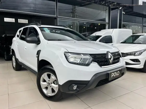 RENAULT DUSTER 1.6 16V SCE FLEX INTENSE PLUS MANUAL RENAULT DUSTER 1.6 16V SCE FLEX INTENSE PLUS MANUAL