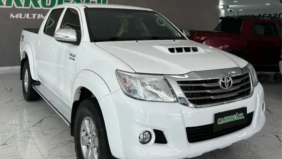 TOYOTA HILUX 3.0 SR 4X4 CD 16V TURBO INTERCOOLER DIESEL 4P AUTOMÁTICO