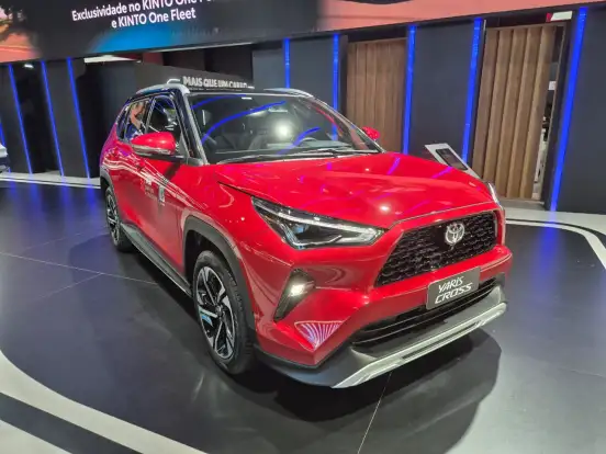 TOYOTA-YARIS CROSS-2026