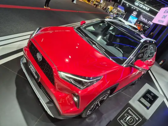 TOYOTA-YARIS CROSS-2026
