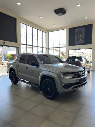 VOLKSWAGEN AMAROK 3.0 V6 TDI DIESEL HIGHLINE EXTREME CD 4MOTION AUTOMÁTICO