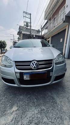 VOLKSWAGEN-JETTA-2.5 I 20V 170CV GASOLINA 4P TIPTRONIC VOLKSWAGEN-JETTA-2009