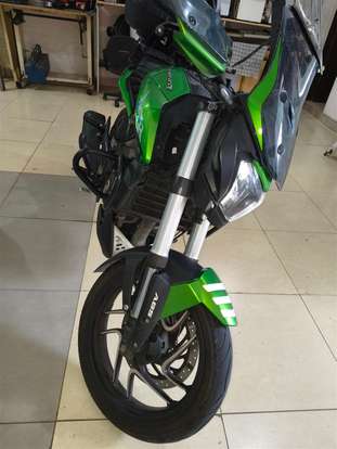 BAJAJ-DOMINAR 400-2023