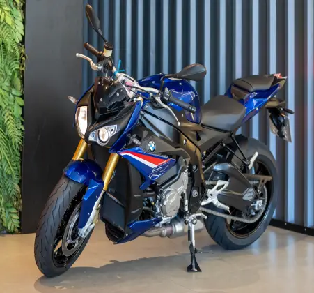 BMW S 1000 R BMW S 1000 R