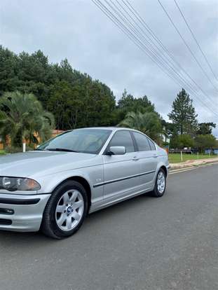 BMW-323i-1999