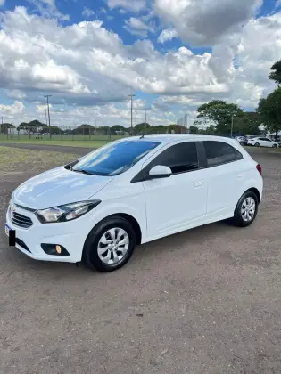 CHEVROLET ONIX 1.0 MPFI LT 8V FLEX 4P MANUAL