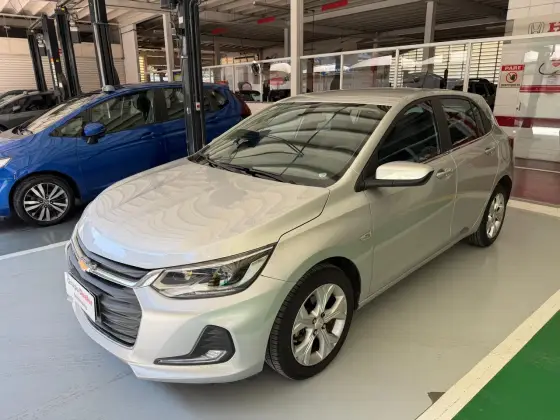 CHEVROLET ONIX 1.0 TURBO FLEX PREMIER AUTOMÁTICO CHEVROLET ONIX 1.0 TURBO FLEX PREMIER AUTOMÁTICO