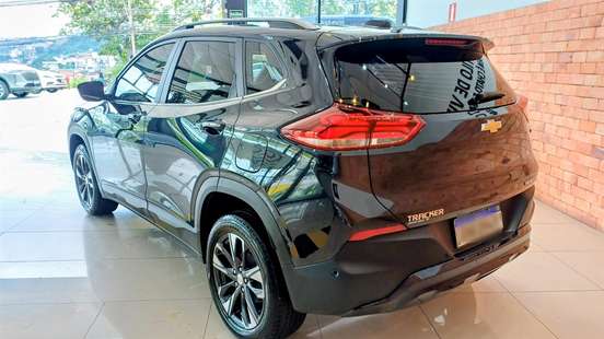 CHEVROLET-TRACKER-2024