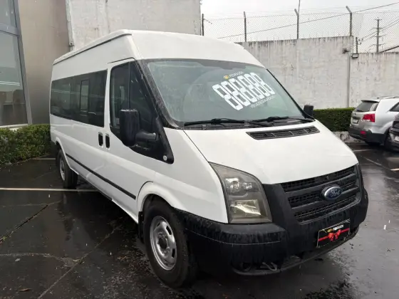 FORD TRANSIT 2.4 VAN TURBO DIESEL 3P MANUAL