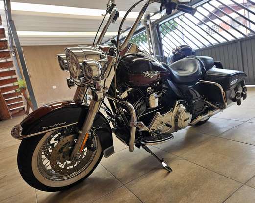 HARLEY-DAVIDSON-ROAD KING CLASSIC-2011