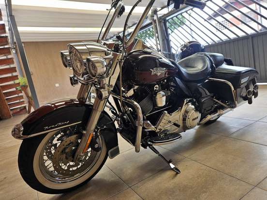 HARLEY-DAVIDSON-ROAD KING CLASSIC HARLEY-DAVIDSON-ROAD KING CLASSIC-2011