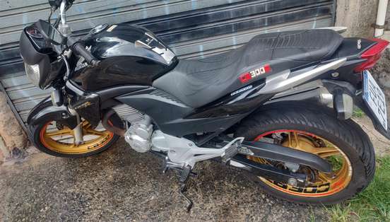HONDA-CB 300R-2015