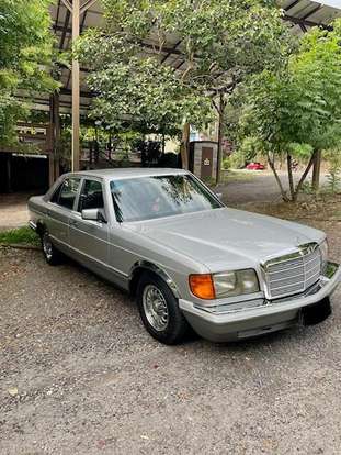 MERCEDES-BENZ-300 SD-1981