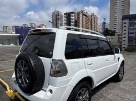 MITSUBISHI-PAJERO TR4-2012
