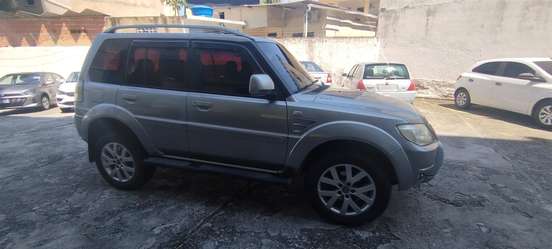 MITSUBISHI-PAJERO TR4-2011