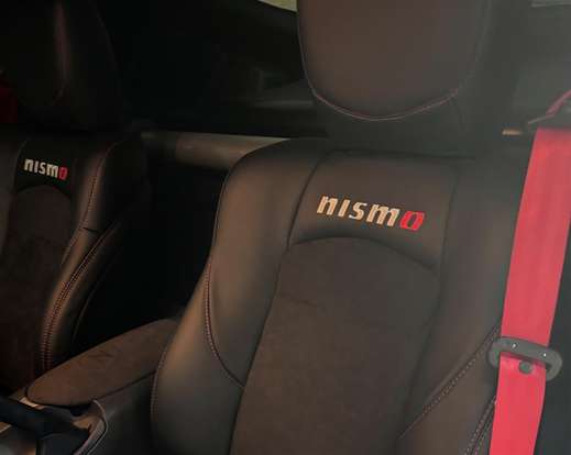 NISSAN-370Z-2011
