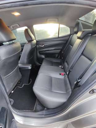 TOYOTA-YARIS-2020
