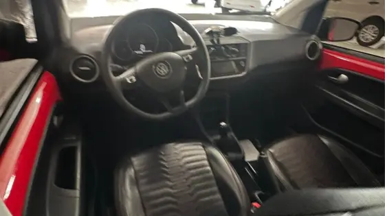 VOLKSWAGEN UP 1.0 170 TSI TOTAL FLEX XTREME 4P MANUAL