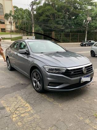 VOLKSWAGEN JETTA 1.4 250 TSI TOTAL FLEX R-LINE TIPTRONIC
