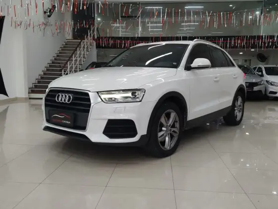 AUDI Q3 1.4 TFSI ATTRACTION GASOLINA 4P S TRONIC