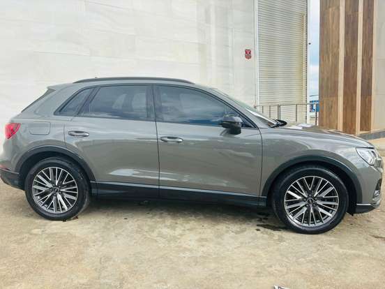 AUDI-Q3-1.4 35 TFSI GASOLINA BLACK S TRONIC AUDI-Q3-2021