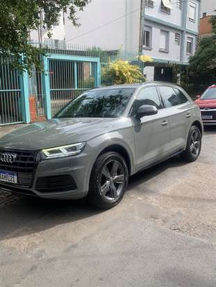 AUDI-Q5-2020