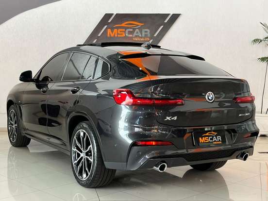 BMW-X4-2018