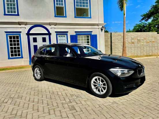 BMW-116i-2012