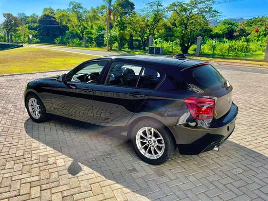 BMW-116i-2012