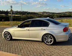 BMW 335i 3.0 SPORT SEDAN 24V GASOLINA 4P AUTOMÁTICO BMW 335i 3.0 SPORT SEDAN 24V GASOLINA 4P AUTOMÁTICO