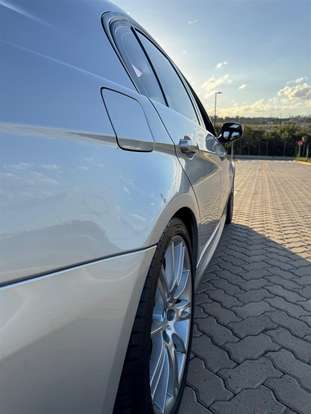 BMW-335i-2010