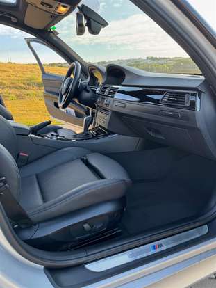 BMW-335i-2010