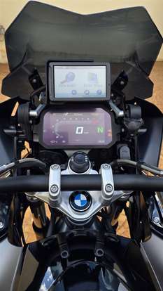 BMW-R 1250 GS PREMIUM TRIPLE BLACK BMW-R 1250 GS PREMIUM TRIPLE BLACK-2022