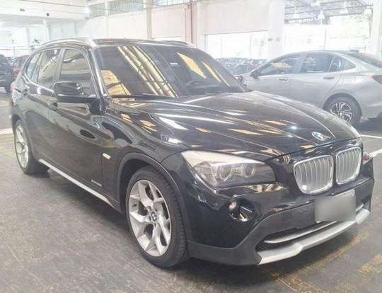 BMW-X1-2010