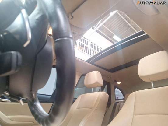 BMW-X1-3.0 24V GASOLINA XDRIVE28I 4P AUTOMÁTICO BMW-X1-2010