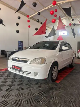 CHEVROLET CORSA 1.4 MPFI PREMIUM SEDAN 8V FLEX 4P MANUAL