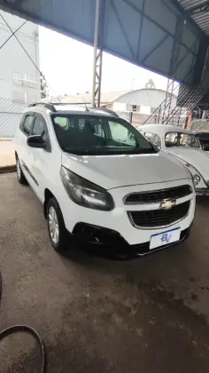 CHEVROLET SPIN 1.8 LT 8V FLEX 4P MANUAL