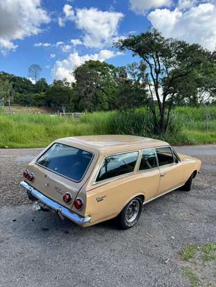 CHEVROLET-CARAVAN-1978